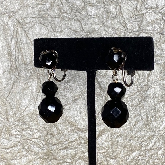 Vintage Black 3 Bead Clip On Earrings - Picture 2 of 5